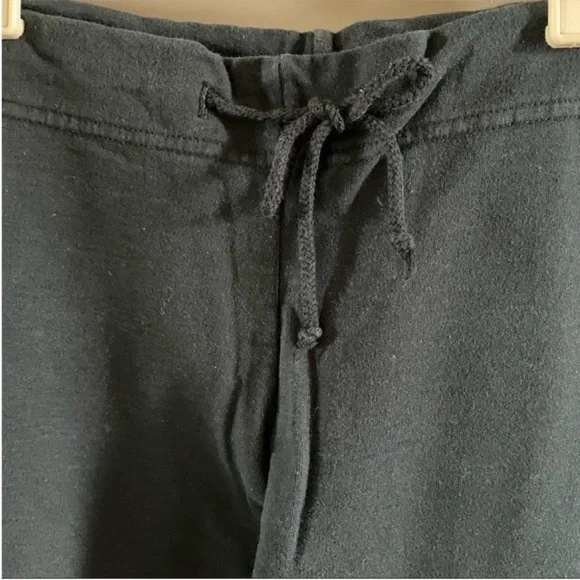 Bella - vintage Gamma Phi Beta black drawstring sweatpants. - Picture 4 of 7